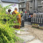 法泉寺さんにてＵ家の永代供養墓を建立