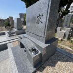 神戸市の東明桜ヶ丘墓苑に黒龍石のシンプルな洋型墓石が完成しました。