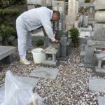 神戸市の東明桜ヶ丘霊園で、広い墓地の清掃と植栽の整備を行いました。